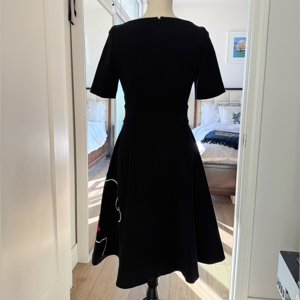 Lulu Guinness Face Dress Black Fit & Flare Red Lips Embroidery UK 10 /USA size 6 - Picture 6 of 15